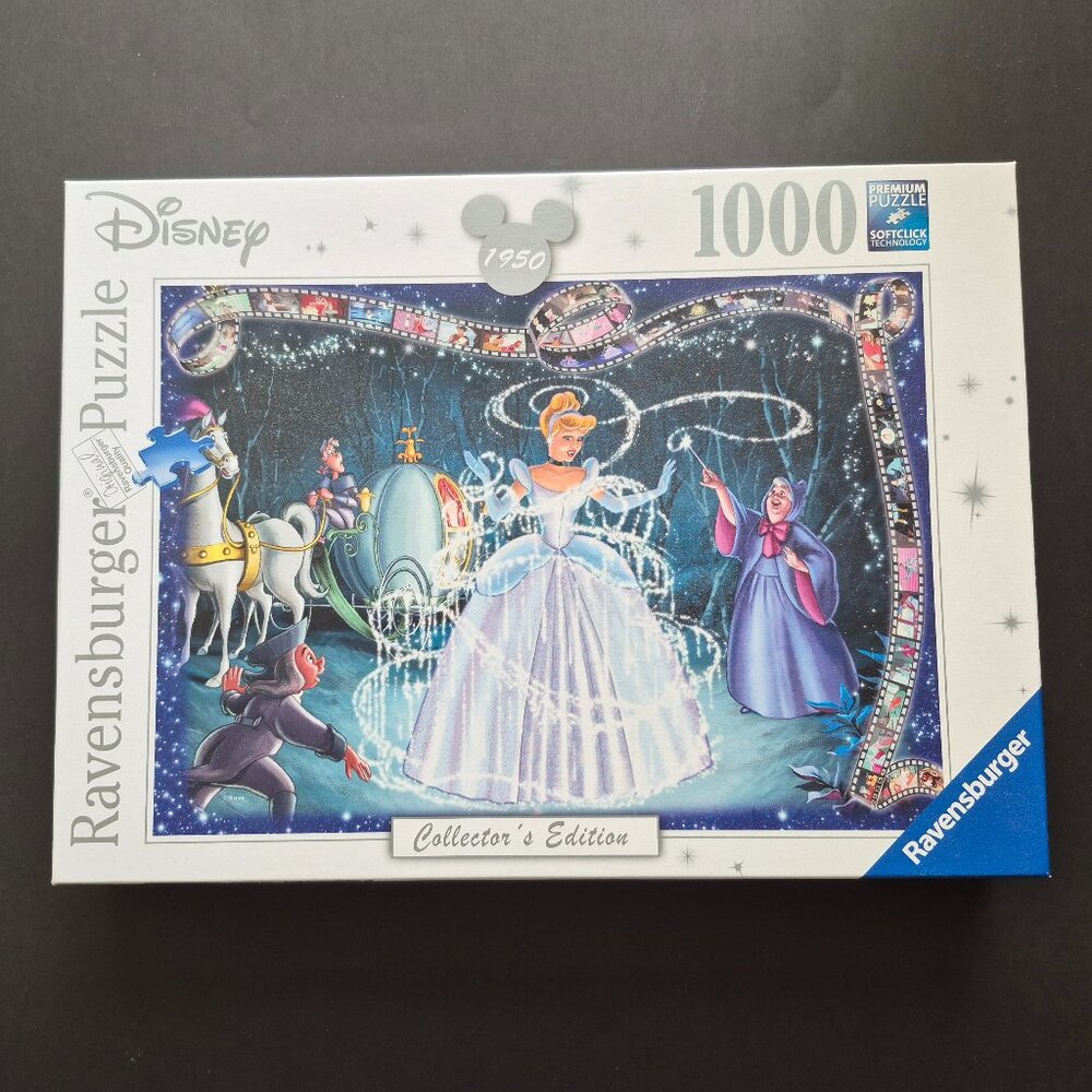 1000 Piece "Cinderella" Jigsaw Puzzle (1 missing piece)